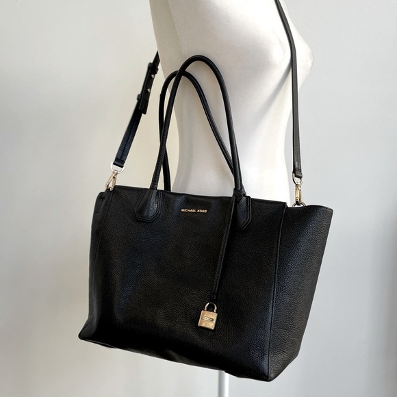 Michael Kors Mercer Large Black Leather Purse - Picture 1 of 12